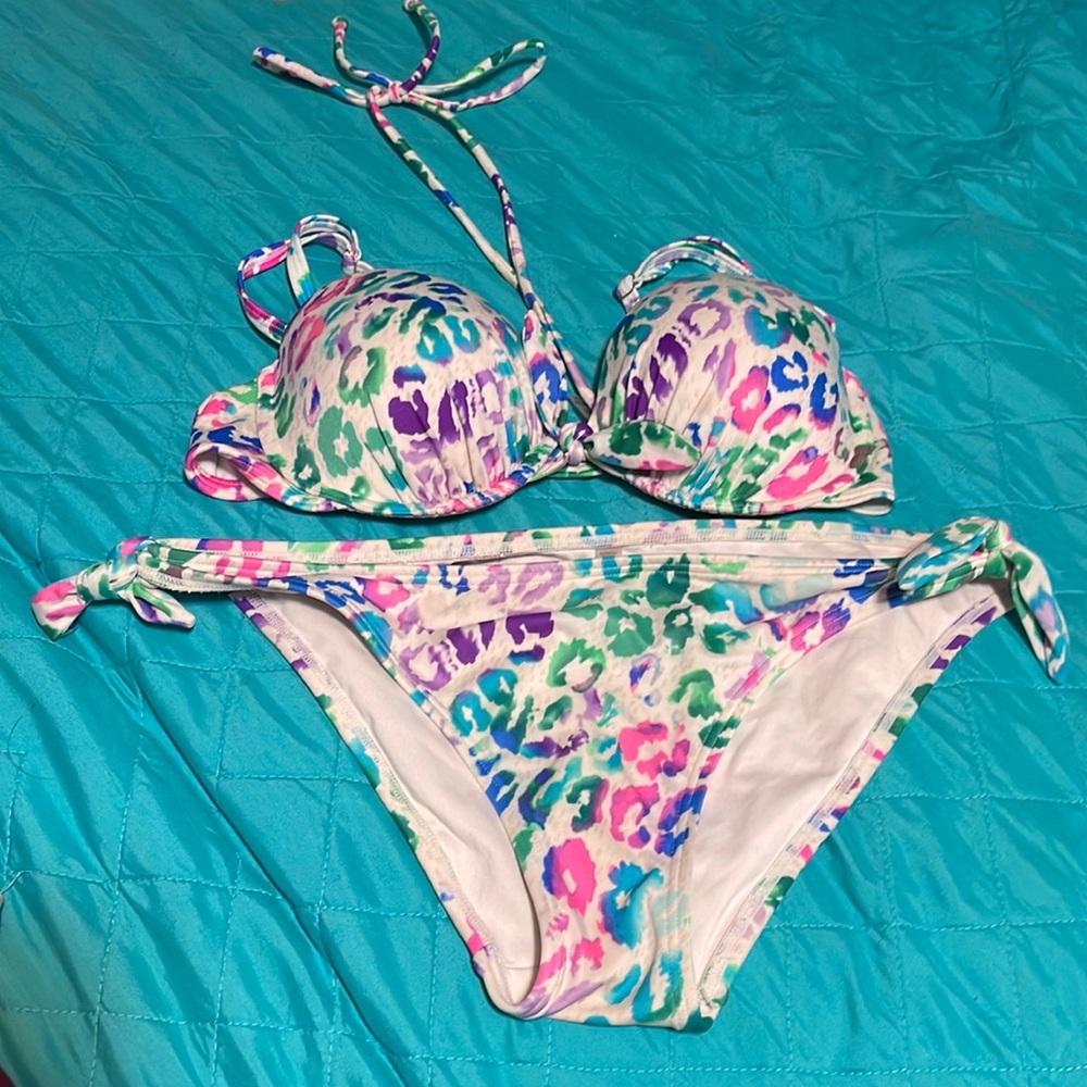Victoria’s Secret multi color cheetah bikini